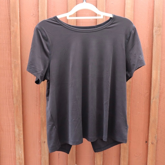 Athleta Black Workout Yoga Gym Open Back T Shirt size Medium Women - Picture 2 of 12